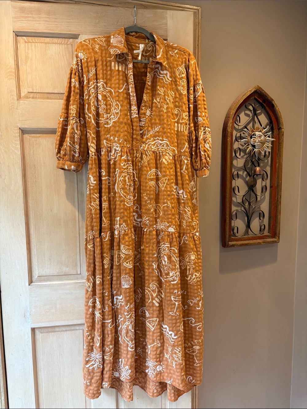 Anthropologie Burnt Orange Carolita  Maxi Dress with White Vacation Motif Size M